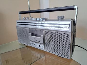 Vintage Philips gettoblaster Cassette Radio D8201 beschikbaar voor biedingen