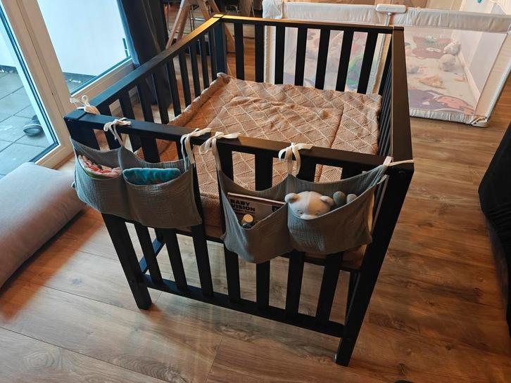 TWF Baby Box Fleur incl. Matras, Jolein boxkleed en 2 hoesen, Kinderen en Baby's, Boxen, Zo goed als nieuw, Boxkleed, Ophalen