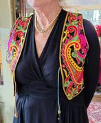 Kleurrijk geborduurd hesje., Kleding | Dames, Maat 38/40 (M), Overige kleuren, Ophalen of Verzenden, Zo goed als nieuw