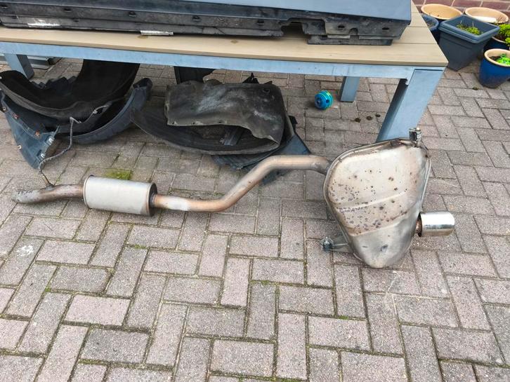 Uitlaat BMW E87 E81 uitlaat midden eind demper einddemper, Auto-onderdelen, Uitlaatsystemen, BMW, Ophalen