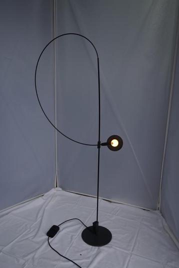 Sirrah Sigla 2 design lamp beschikbaar voor biedingen