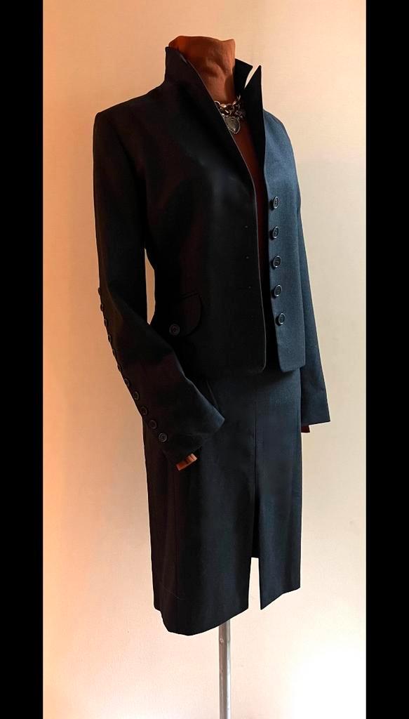 Scapa 40 mantelpak 2-dlg set blazer & rok antraciet, Kleding | Dames, Jasjes, Kostuums en Pakken, Zo goed als nieuw, Maat 38/40 (M)