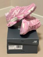 New Balance 9060 ASOS Exclusive Pink Overdye (maat 41.5), Kleding | Dames, New Balance, Nieuw, Ophalen of Verzenden, Sneakers of Gympen