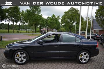 Volvo S60 2.4 Kinetic '05 Automaat|Leder|Clima|Cruise! beschikbaar voor biedingen