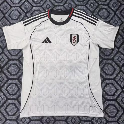 Fulham 25/26 thuisshirt, Sport en Fitness, Voetbal, Zo goed als nieuw, Shirt, Maat XS of kleiner, Ophalen of Verzenden