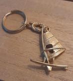 Mooie oude zware sleutelhanger surfer watersport, Ophalen of Verzenden, Zo goed als nieuw, Merk