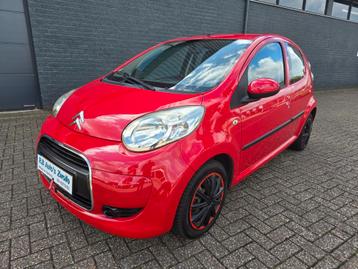Citroën C1 1.0 5-DRS 2009 Rood nette auto rijdt goed beschikbaar voor biedingen