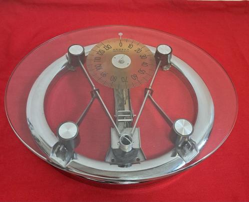 Vintage antiek Analogie personenweegschaal 
Camry ovale KG g, Witgoed en Apparatuur, Weegschalen, Zo goed als nieuw, Personenweegschaal
