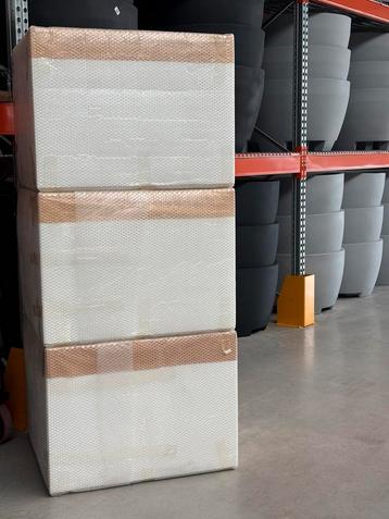 PB6.2 bloembak 80x80x60 RAL 9016 beschikbaar voor biedingen