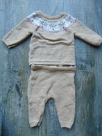 Setje 2-delig beige Kerst maat 56 C&A lange broek + trui, Kinderen en Baby's, Babykleding | Maat 56, C&A, Meisje, Ophalen of Verzenden