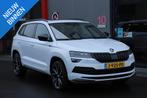 Skoda Karoq 1.5 TSI ACT Sportline Business, Pano, trekhaak C, Auto's, Stof, 4 cilinders, 150 pk, Wit