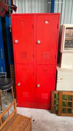 Lockerkast Rood 4 deurs, Huis en Inrichting, Kasten | Lockerkasten, Ophalen of Verzenden, Zo goed als nieuw
