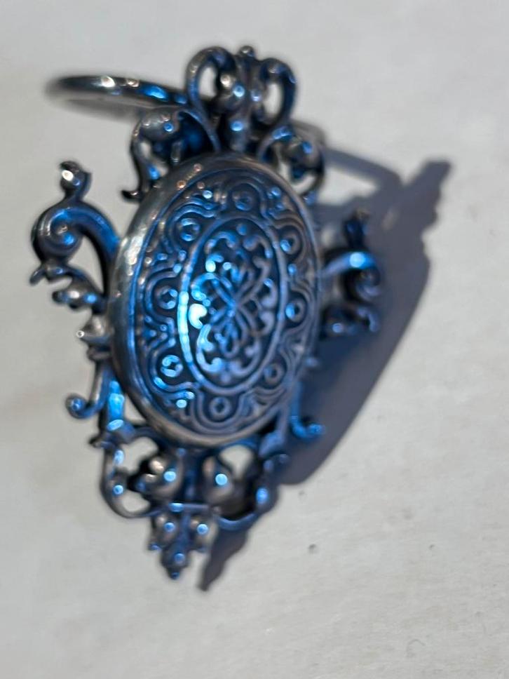 Vintage Sjaalclip Frans 5x4 cm, Sieraden, Tassen en Uiterlijk, Broches, Gebruikt, Overige materialen, Zilver, 4 tot 7 cm, Ophalen of Verzenden