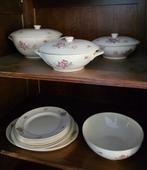 Mooi servies van t Molentje, Ophalen