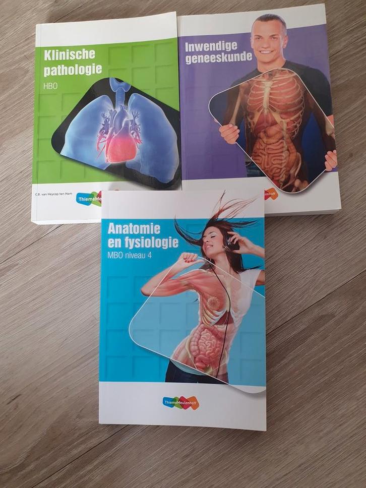 Anatomie en fysiologie MBO niveau 4, Boeken, Studieboeken en Cursussen, Zo goed als nieuw, MBO, Beta, Ophalen of Verzenden