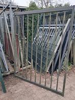 Poort vleugel, Ophalen, IJzer