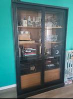 Zwarte JAMES WOOOD VITRINEKAST industrieel, stoer,buffetkast, Huis en Inrichting, Ophalen, Met deur(en), 100 tot 150 cm, 200 cm of meer
