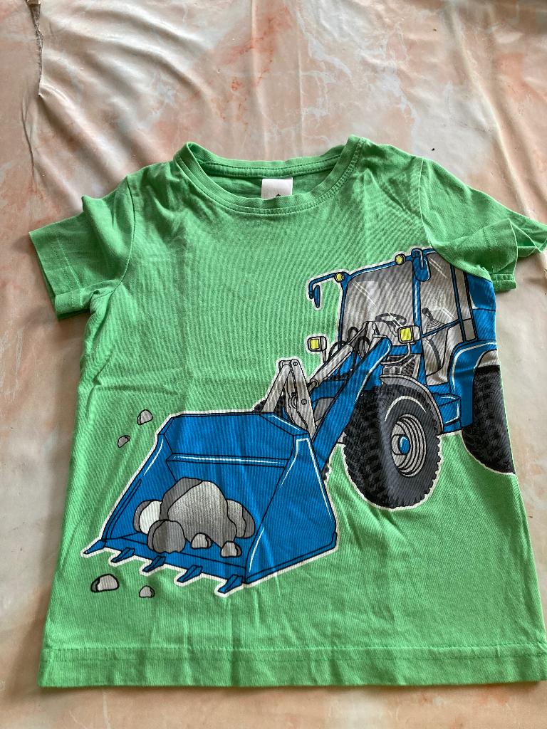 Groene T-shirt, Ophalen of Verzenden, Zo goed als nieuw, Jongen, Shirt of Longsleeve