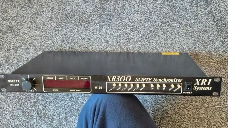 XR1 Systems XR300 SMPTE Synchroniser, Audio, Tv en Foto, Professionele Audio-, Tv- en Video-apparatuur, Audio, Ophalen of Verzenden