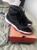 Jordan 11 Bred Retro OG Maat 43, Kleding | Heren, Schoenen, Ophalen of Verzenden, Gedragen, Zwart, Sneakers of Gympen