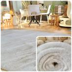 Supreme royale - fluffy cream vloerkleed - fotoshoot, Ophalen, Crème, 200 cm of meer, Zo goed als nieuw