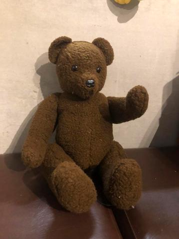 Oude teddybeer is uitstekende staat! beschikbaar voor biedingen