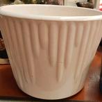 Vintage Witte Bloempot - Aardewerk, Tuin en Terras, 25 tot 40 cm, Gebruikt, Rond, Minder dan 40 cm
