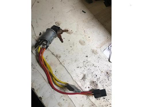 Kontaktslot + Sleutel van een Renault R5, Auto-onderdelen, Overige Auto-onderdelen, Renault, Gebruikt, 3 maanden garantie, Ophalen