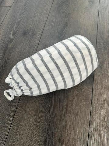 Draagdoek/ sling beschikbaar voor biedingen