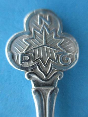 (F9470) Logo N P G (Nederlandse Padvindstersgilde)  beschikbaar voor biedingen