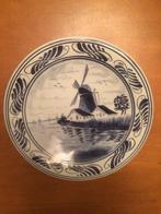 Antieke Blauw-Witte Schaal met Windmolen Motief, 20cm diamet, Antiek en Kunst, Ophalen of Verzenden