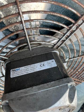 7 stuks ventilatie moeten weg  beschikbaar voor biedingen