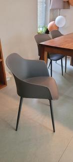 Eetkamerstoel 6 keer, Huis en Inrichting, Stoelen, Kunststof, Ophalen of Verzenden, Zo goed als nieuw, Grijs
