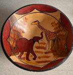 Prachtige houten schaal Afrika olifant giraf, Huis en Inrichting, Woonaccessoires | Schalen en Manden, Ophalen of Verzenden, Rond