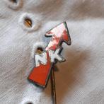 Pin NK rode pijl, Verzamelen, Speldjes, Pins en Buttons, Ophalen of Verzenden, Zo goed als nieuw, Speldje of Pin