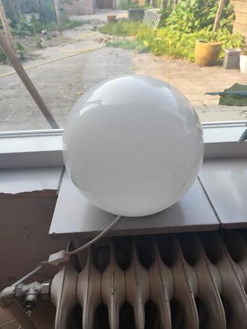 Ikea FADO lamp beschikbaar voor biedingen
