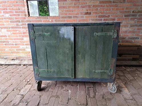 Goede, degelijke werkbank/ gereedschapskar!, Doe-het-zelf en Verbouw, Werkbanken, Gebruikt, 70 tot 120 cm, Ophalen