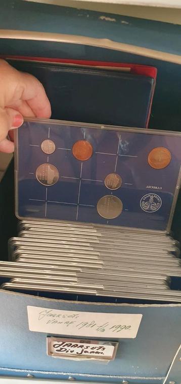 50 jaarsets Guldens beschikbaar voor biedingen