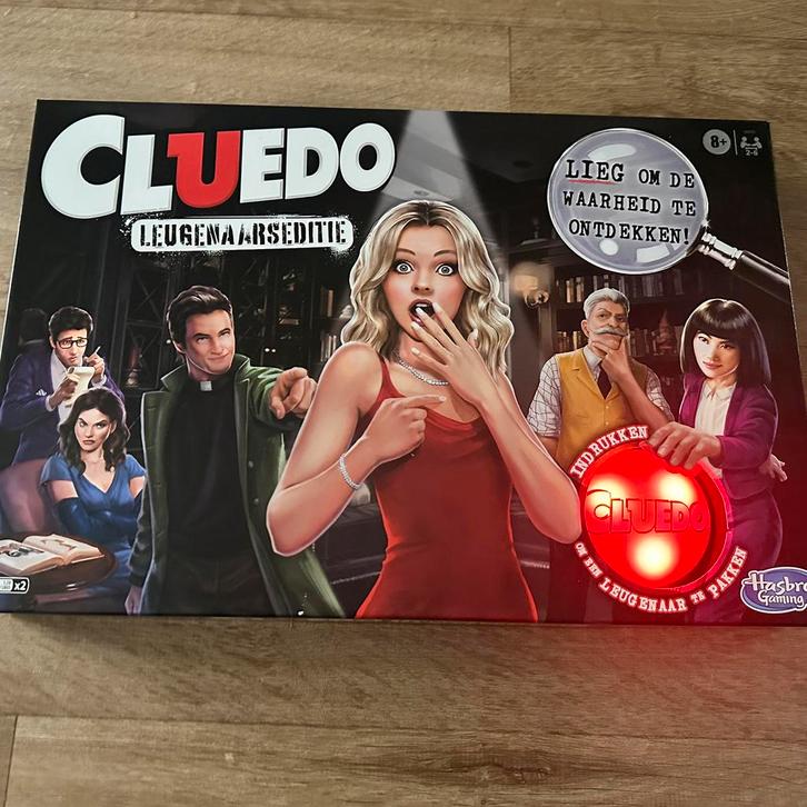 1x gespeeld! Bordspel Cluedo Leugenaars editie 8+, Hobby en Vrije tijd, Gezelschapsspellen | Bordspellen, Zo goed als nieuw, Ophalen of Verzenden