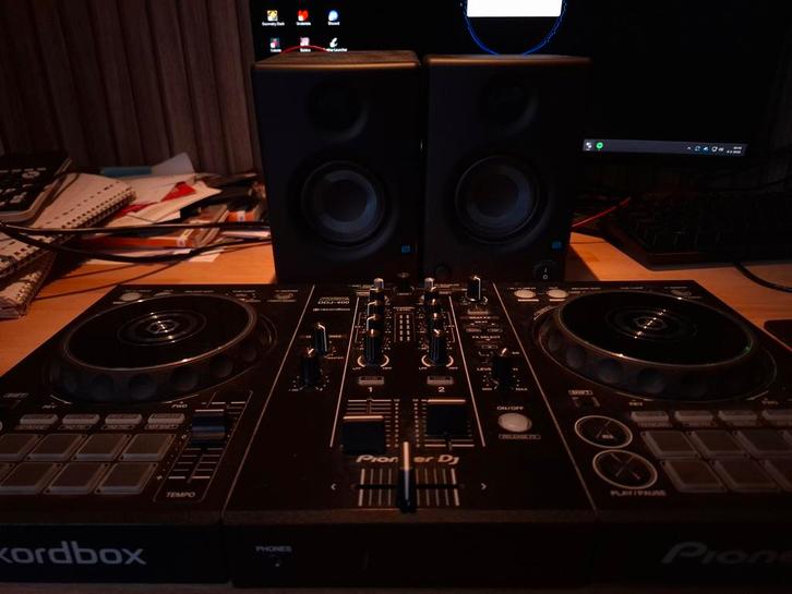 Complete DJ-Set: Pioneer DDJ-400 + PreSonus E3.5 Monitors, Muziek en Instrumenten, Dj-sets en Draaitafels, Zo goed als nieuw, Dj-set