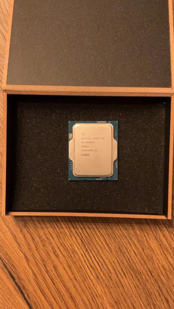 Intel Core i9-13900KS, Computers en Software, Processors, Zo goed als nieuw, 24-core, 4 Ghz of meer, Ophalen of Verzenden
