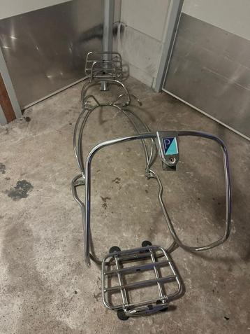 Vespa Sprint / Primavera beugelset chrome beschikbaar voor biedingen