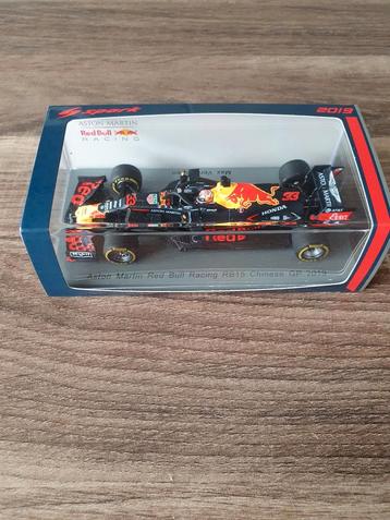 Max verstappen RB15 chinese gp 2019 schaal 1/43 spark  beschikbaar voor biedingen