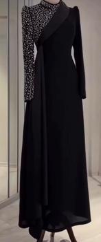 Lange Jurk zwart met steentjes (galajurk), Kleding | Dames, Gelegenheidskleding, Ophalen of Verzenden, Zo goed als nieuw