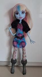Monster High pop Abbey Bominable Picture Day, Ophalen of Verzenden, Zo goed als nieuw, Pop