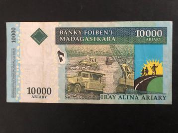 Bankbiljet Madagaskar 10000 Ariary beschikbaar voor biedingen