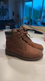 Timberland boots maat 35 nooit gedragen, Kinderen en Baby's, Kinderkleding | Schoenen en Sokken, Ophalen, Zo goed als nieuw, Jongen