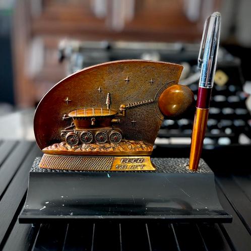 Vintage Zeldzame Sovjet Penhouder met Originele “Soyuz” Pen, Antiek en Kunst, Curiosa en Brocante, Ophalen of Verzenden