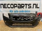 BUMPER VOLVO V40 CROSS COUNTRY VOORBUMPER GRILL ORIGINEEL, Ophalen of Verzenden, Gebruikt, Volvo, Bumper