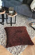 Als nw. woonkussen teddystof bruin stevig 75 x75 cm extra gr, Huis en Inrichting, Woonaccessoires | Kussens, Ophalen of Verzenden
